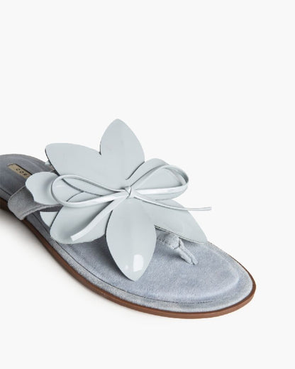 Suede Slipper in Light Blue