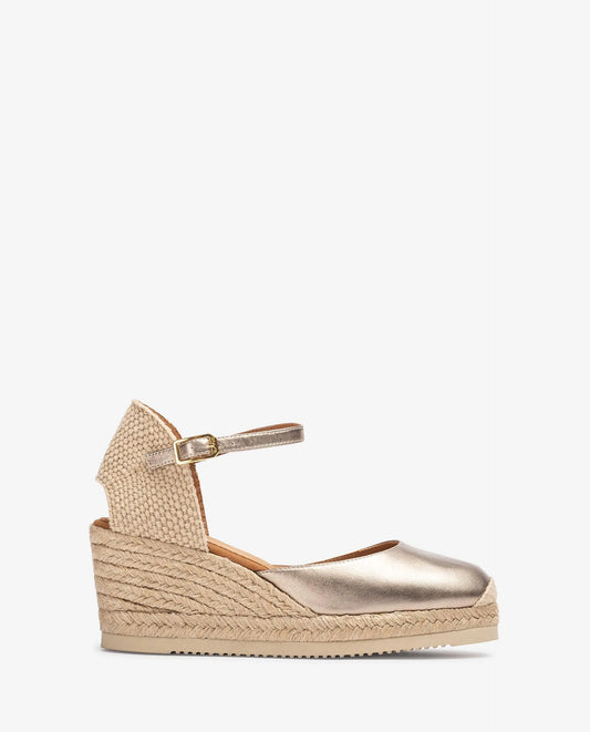 Unisa Caceres espadrille in Mumm – MĀJÅ Dubai