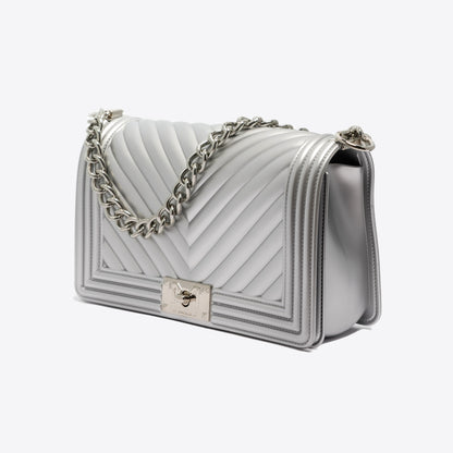 FLAT M IN SILVER