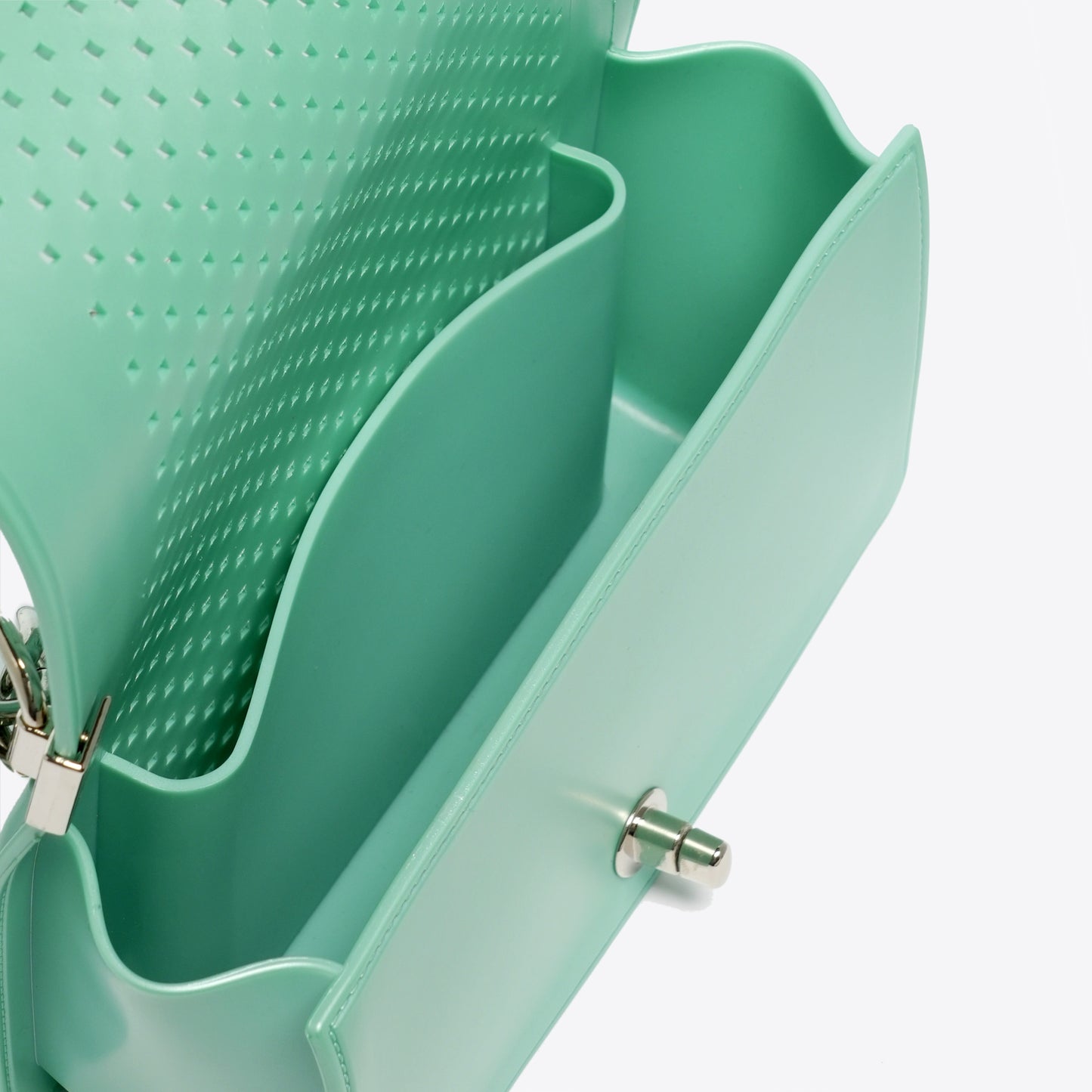 FLAT S BALL IN TIFFANY