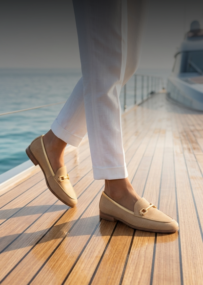 CLASSIC LOAFER IN RAFFIA
