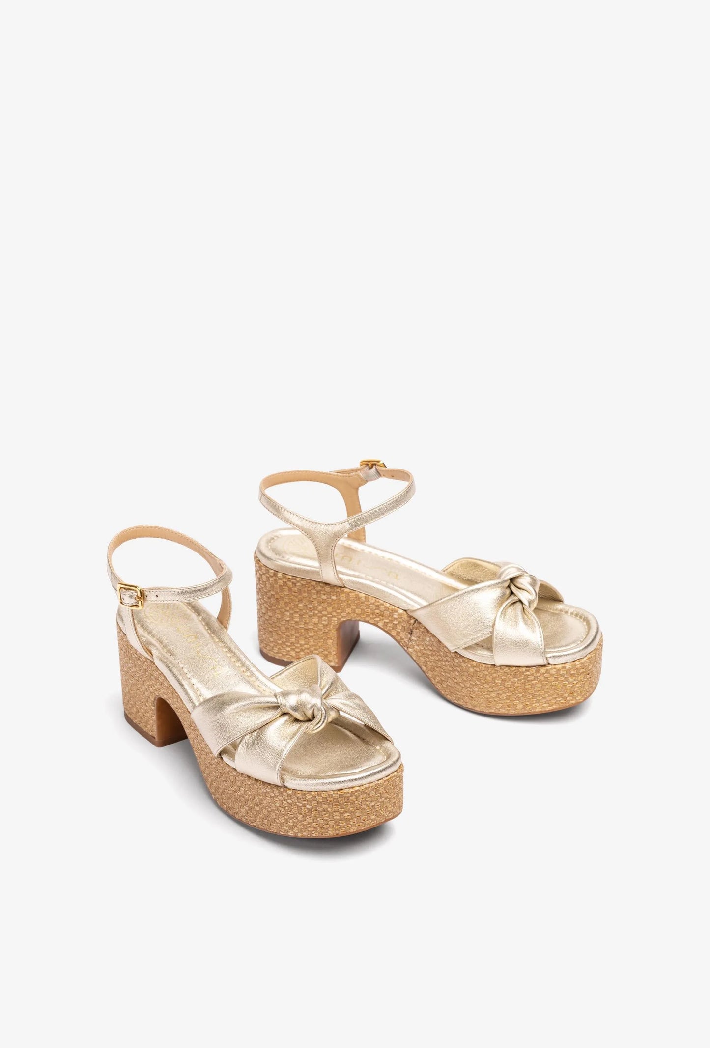 Kalea Sandal – Platino