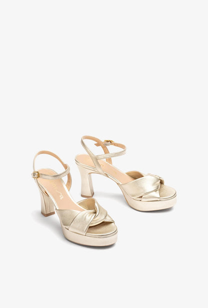 Onoa Sandal – Platino