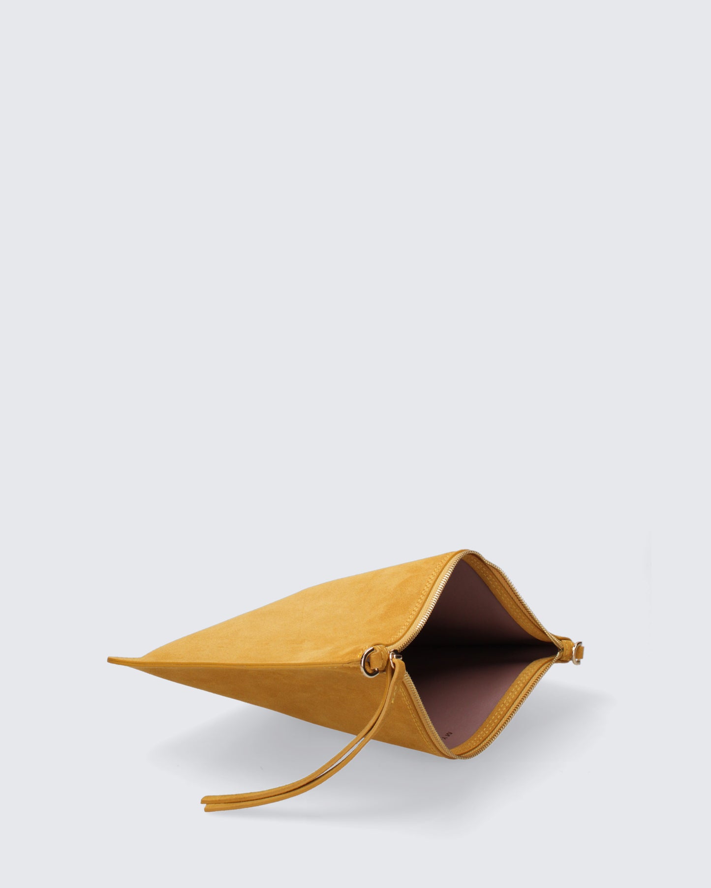 LEATHER POUCH IN YELLOW