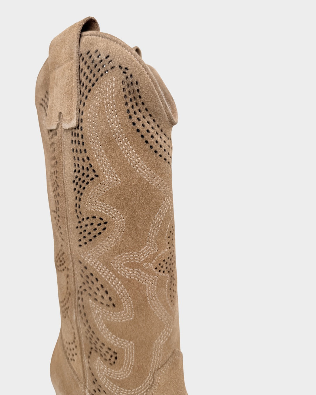 SUEDE MID-CALF TEXAS BOOTS IN CAMEL