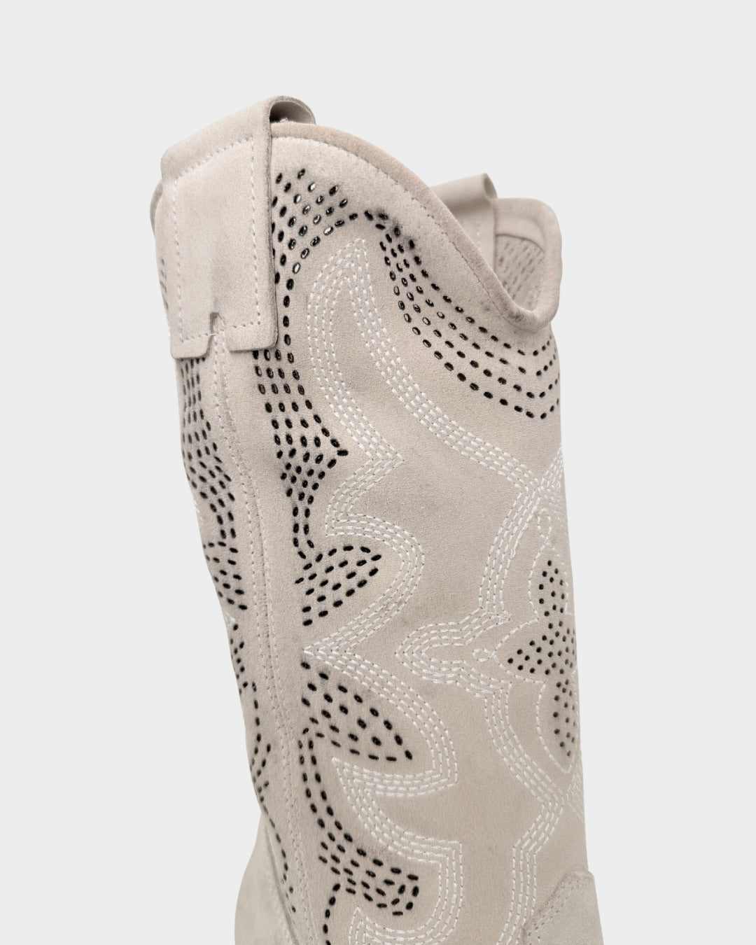 SUEDE MID-CALF TEXAS BOOTS IN LIGHT GREY