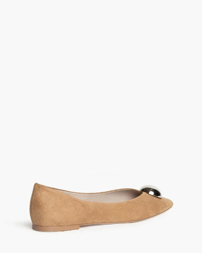 BALLERINA WITH A METALLIC DECORATION-Ballerinas-CORINA- Pointure.AE