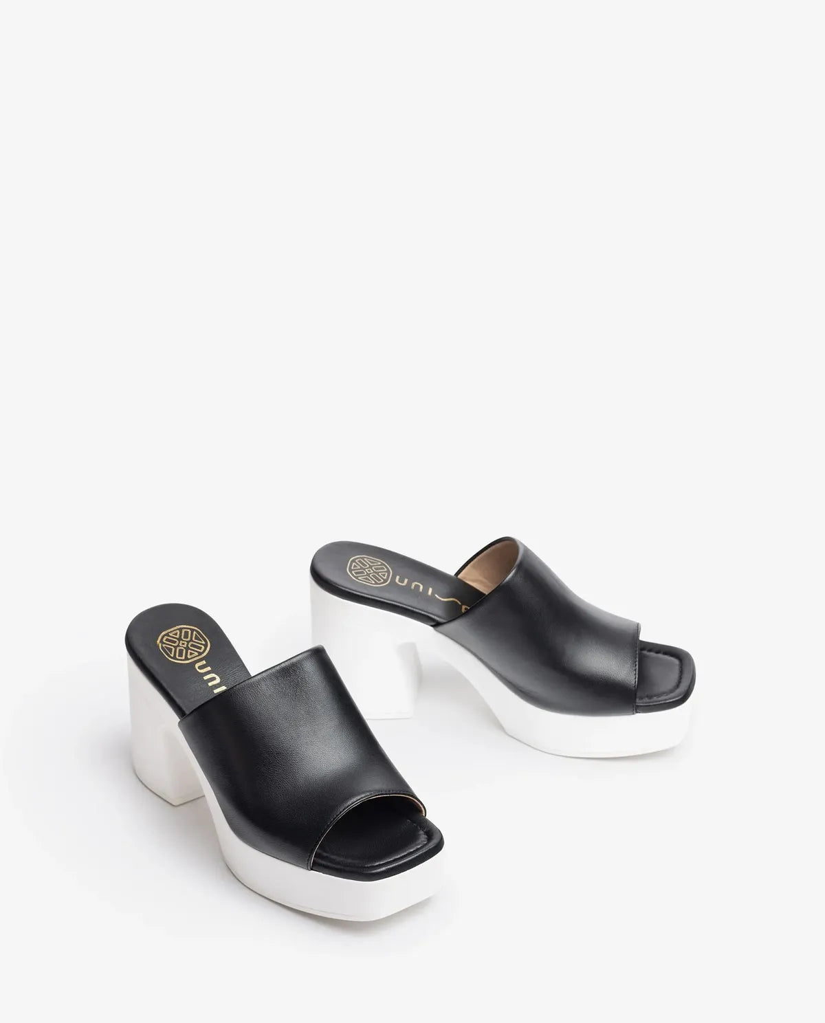 BLACK AND WHITE SLIP ON MULE-Mules-UNISA- Pointure.AE