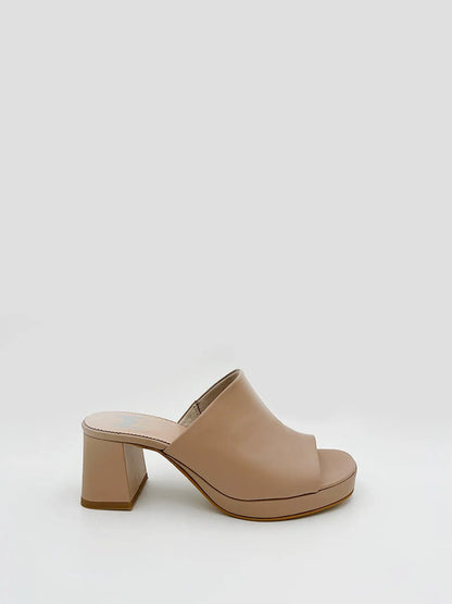 BLOCK HEEL BEIGE MULE-Mules-MAGA MILANO- Pointure.AE