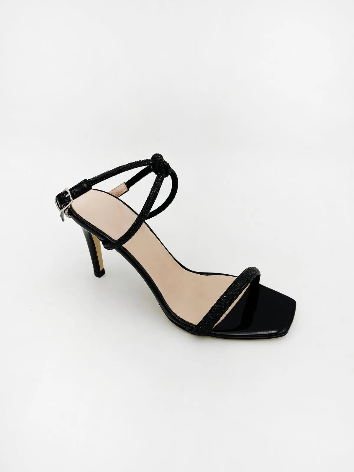 KNOTTED SANDALS IN BLACK-Sandals-TUCINO- Pointure.AE