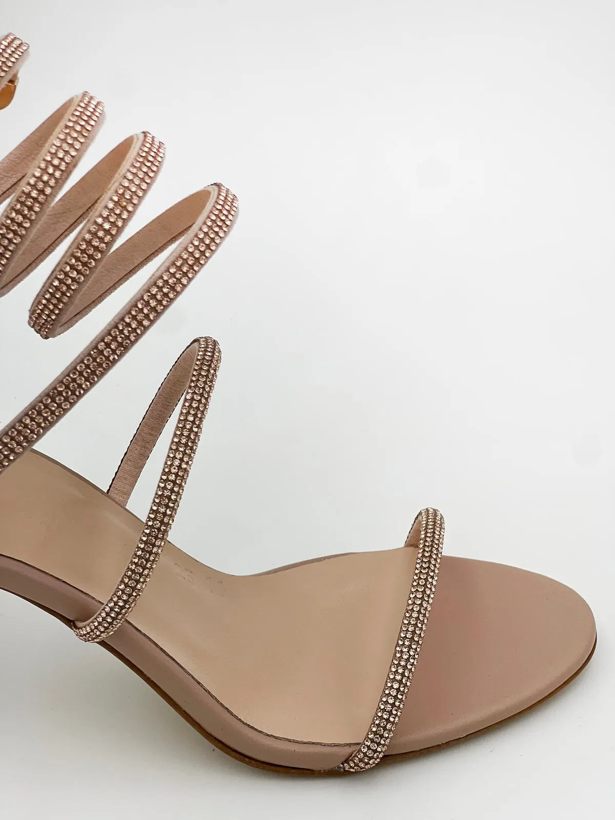 MEDIUM HEELED SANDALS IN NUDE-Sandals-TUCINO- Pointure.AE