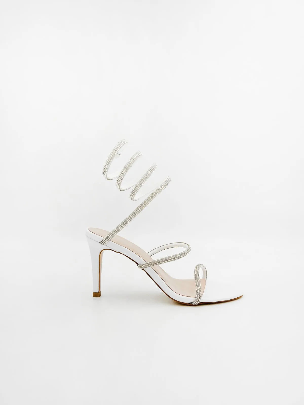 MEDIUM HEELED SANDALS IN WHITE-Sandals-TUCINO- Pointure.AE