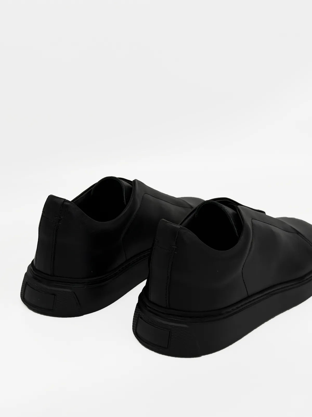 SLIP ON IN BLACK-Sneakers-BELTRAMI OSVALDO- Pointure.AE