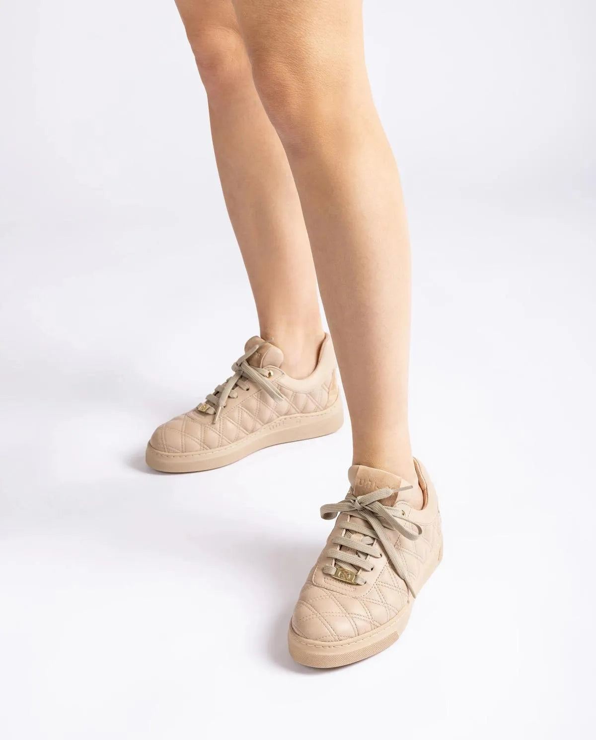 SNEAKER WITH GEOMETRIC QUILTING-Sneakers-UNISA- Pointure.AE